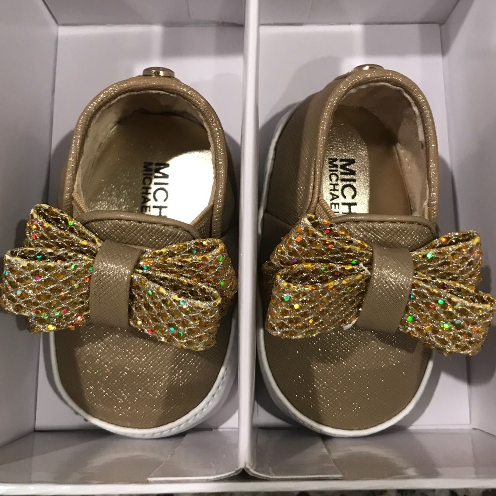 Gold Sparkly Bow Shoes